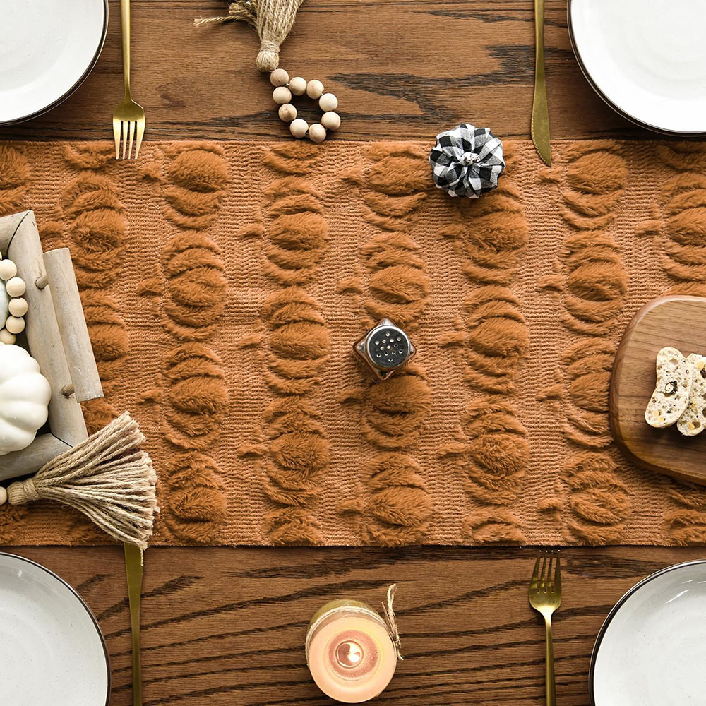 Caramel 3D Plush Pumpkin Table - Table Runner recension och pris