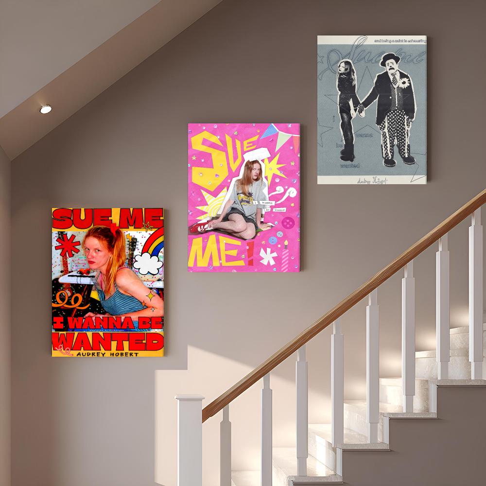 Singer A-Audrey Hobert Framed  - Interior Design Living Room recension och pris